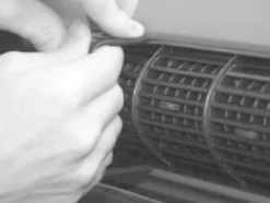 Audi A4 95-01, Centrerad