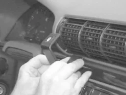 Audi A4 95-01, Centrerad