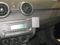 Audi A1 11-15, Vinklad