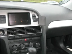 Audi A6 10-10, Vinklad, Hög