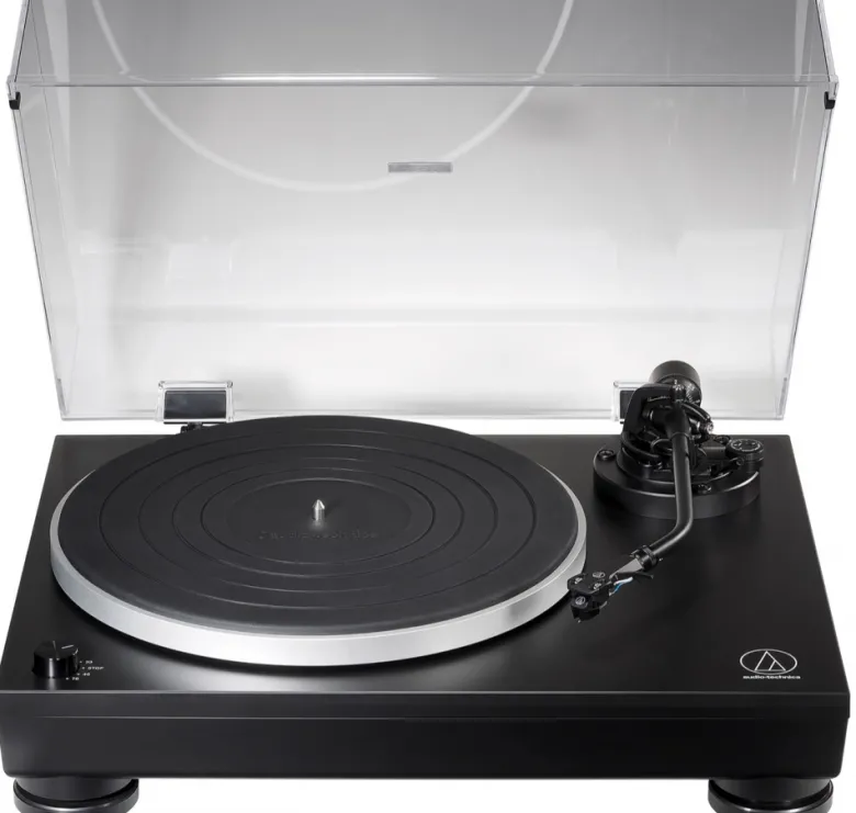 Audio Technica AT-LP5X med förmonterad AT-VM95E-pickup