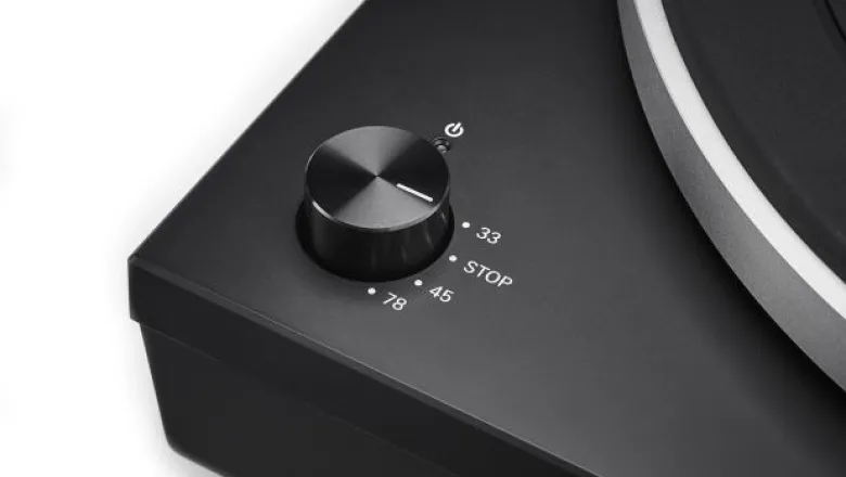 Audio Technica AT-LP5X med förmonterad AT-VM95E-pickup