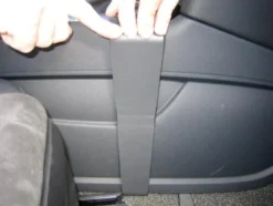 Audi Q7 06-14, Konsol