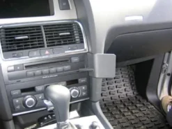 Audi Q7 06-14, Vinklad