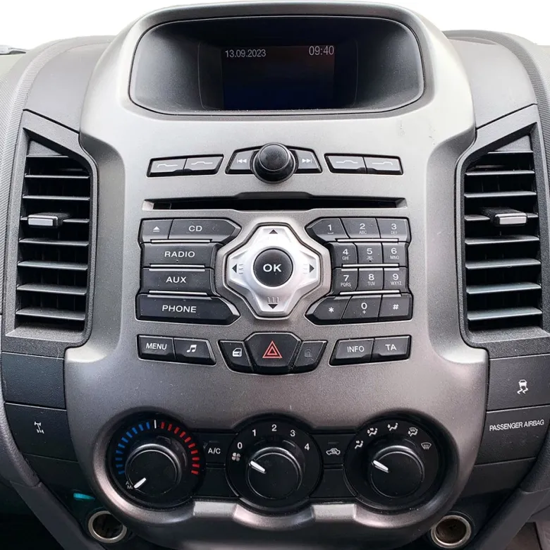 Auto-Connect Installationskit för 9-tums bilstereo, Ford Ranger 2012-2016, silver