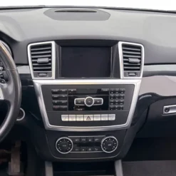 Auto-Connect Installationskit för 9-tums bilstereo, Mercedes M-Class W166 2012-2015