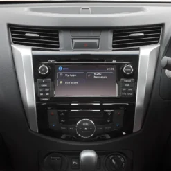 Auto-Connect Installationskit för 9/10.1-tums bilstereo, Nissan Navara D23 2015-2021