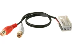 AUX-adapter till RCA C-klass W203 (med Navigering)