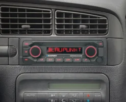 Blaupunkt Denver 412 DAB, tålig stereo med DAB-radio och 3 par lågnivå