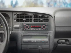 Blaupunkt Dublin 412, tålig stereo med Bluetooth och 3 par lågnivå