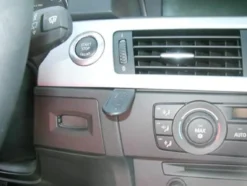 BMW 316-330/E90/E91/E92/E93 05-12, Centrerad, OEM Nav.