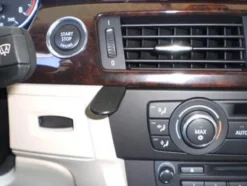 BMW 316-330/E90/E91/E92/E93 05-12, Centrerad, Träpanel, OEM Nav.