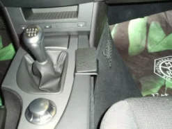 BMW 520-545/M5 E60, E61 04-10, Konsol