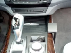 BMW X5 07-13/X6 09-14, Konsol