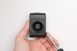 Brodit Aktiv hållare för fast installation, Apple iPhone 15/15 Pro