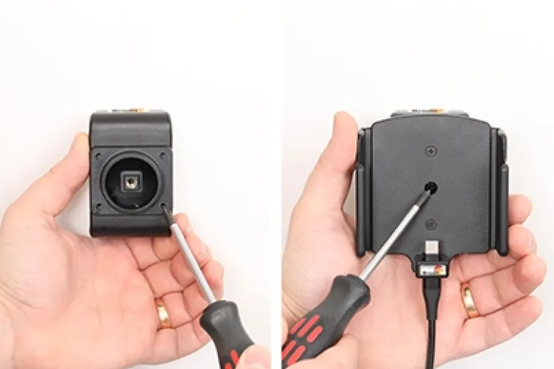 Brodit Aktiv hållare med USB-kabel och cigg-adapter, Apple iPhone 15 Plus/15 Pro Max/16 Plus/16 Pro Max