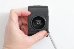 Brodit Aktiv hållare med USB-kabel och cigg-adapter, Samsung Galaxy S20 FE (SM-G780/SM-G781)