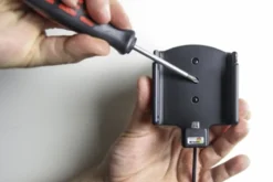 Brodit Aktiv hållare med USB-kabel och cigg-adapter, Samsung Galaxy J7 (2017) Sm-J730F