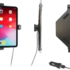 Brodit Aktiv hållare med USB-kabel och cigg-adapter, Apple iPad Air 13 2024 (A2898, A2899, A2900)/Air 13 2025 M3 (A3268, A3268, A2371)/Pro 12,9 2018 (A1876, A1895, A1983, A2014)/Pro 12.9 2020 (A2069, A2232, A2229)/Pro 12.9 5th Gen 2021 (A2378, A2379, A24