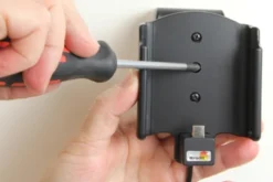 Brodit Aktiv hållare med USB-kabel och cigg-adapter, Samsung Galaxy A8 (2018)