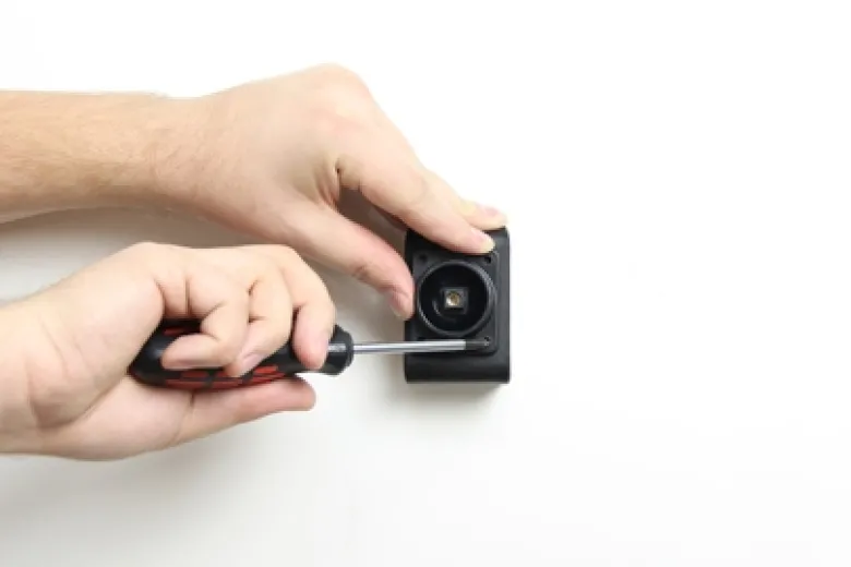 Brodit Aktiv hållare med USB-kabel och cigg-adapter, Apple iPad 5th Gen (A1822, A1823)/9.7 6th Gen (A1893, A1954)/9.7 New/Air (A1474, A1475, A1476)