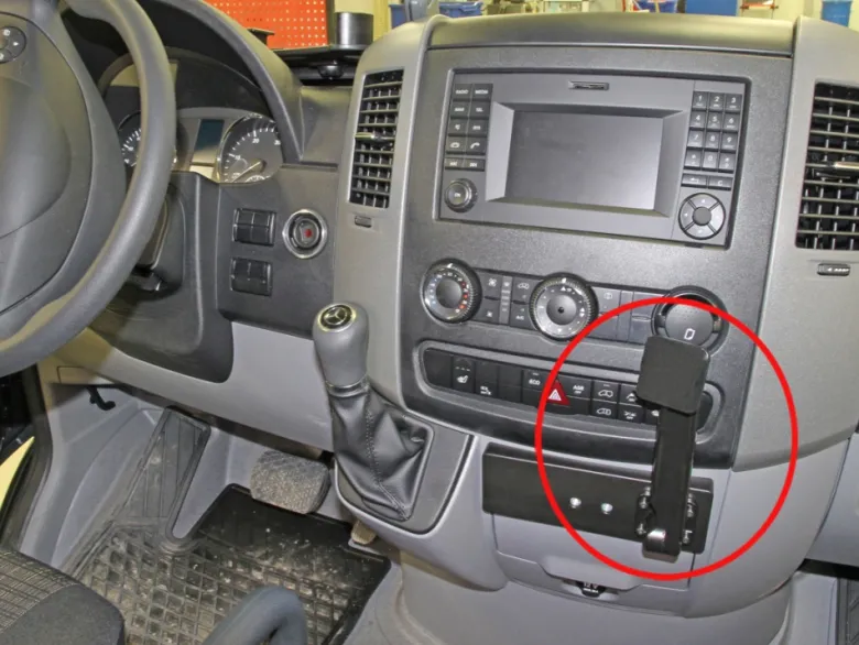 Brodit Förstärkt ProClip, Mercedes Benz/Volkswagen