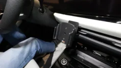 Brodit ProClip, Audi A6 25-26
