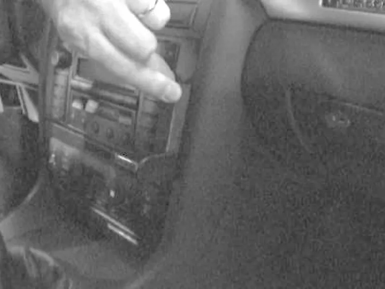 Brodit ProClip, Audi A4 Sedan 00-01