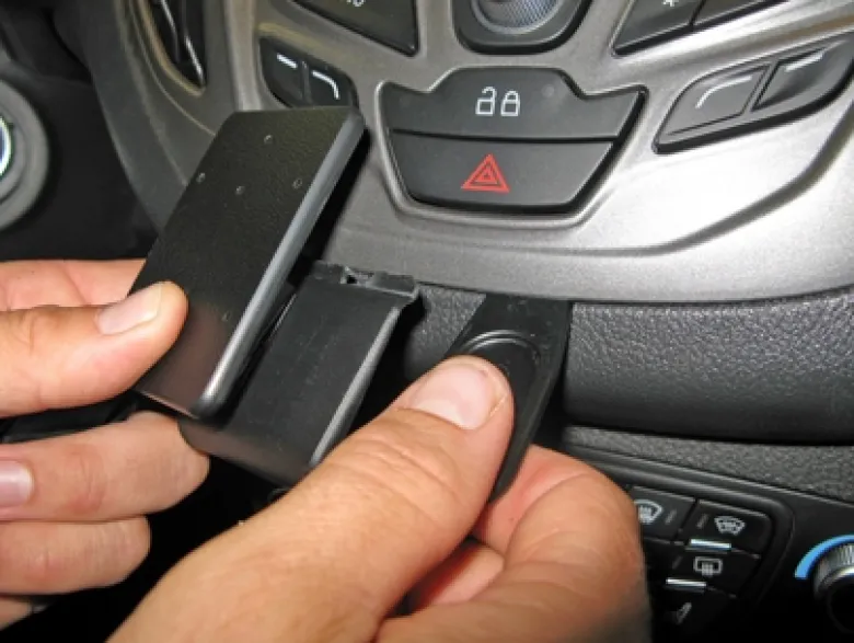 Brodit ProClip, Ford Transit Courier 14-23
