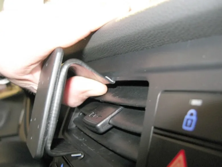 Brodit ProClip, Hyundai i20 15-18