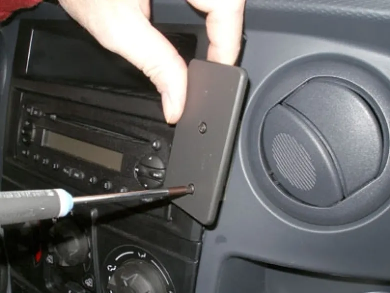 Brodit ProClip, Iveco Daily 06-14
