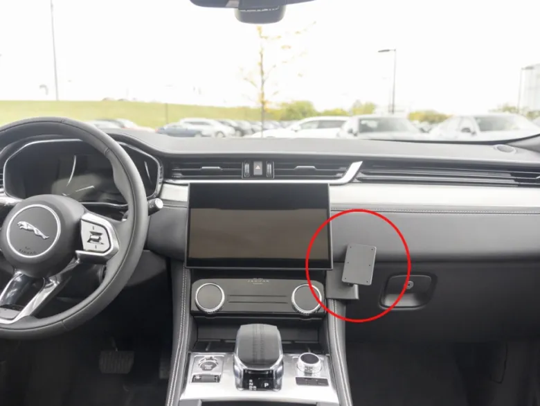 Brodit ProClip, Jaguar F-PACE 21-