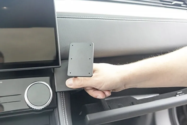 Brodit ProClip, Jaguar F-PACE 21-