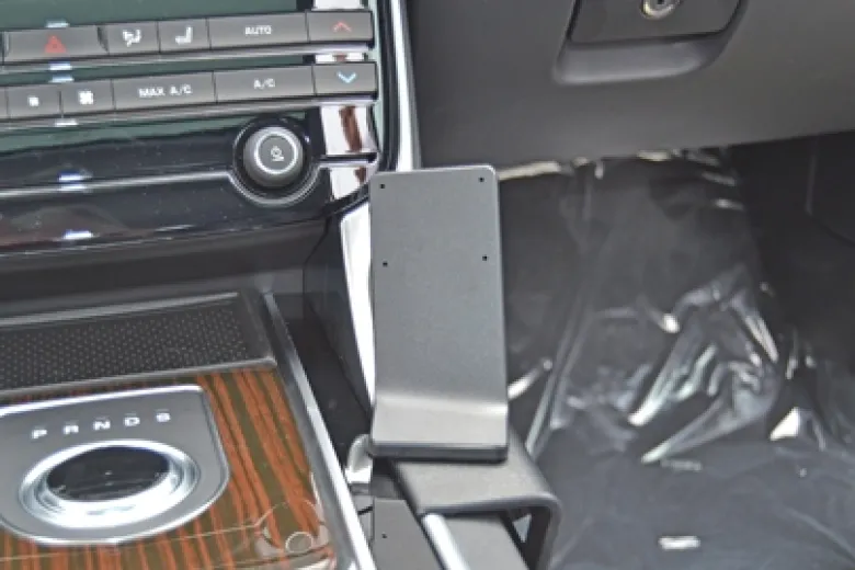 Brodit ProClip, Jaguar XE/XF 16-18