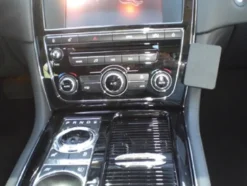 Brodit ProClip, Jaguar XJ 10-19