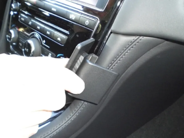 Brodit ProClip, Jaguar XJ 10-19