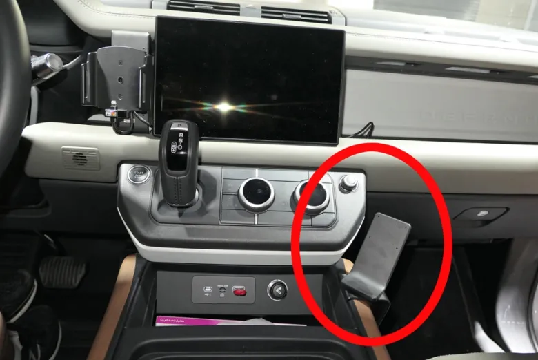 Brodit ProClip, Land Rover Defender 20-26