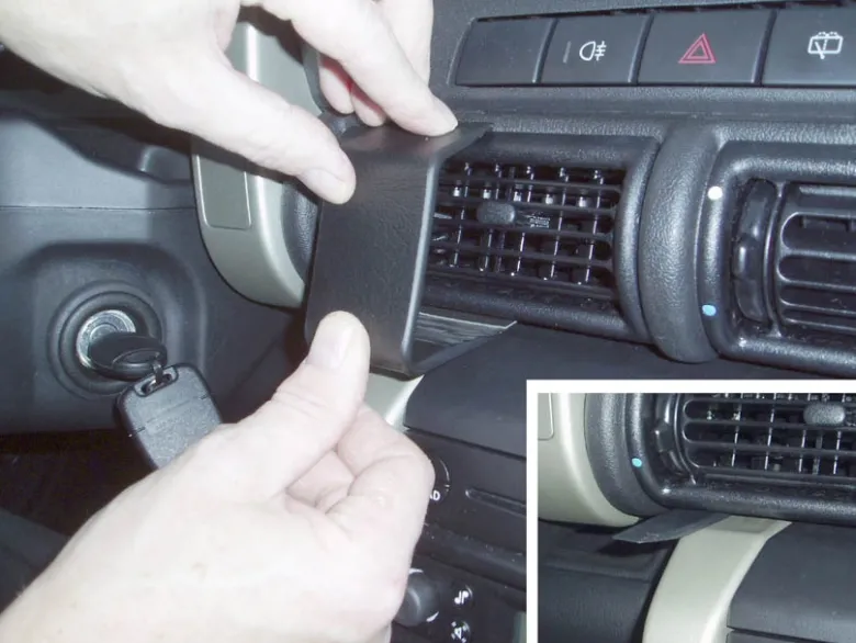 Brodit ProClip, Land Rover Freelander 04-06