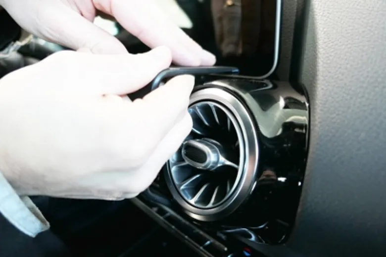 Brodit ProClip, Mercedes Benz B-Class/EQA/GLA-Class 19-