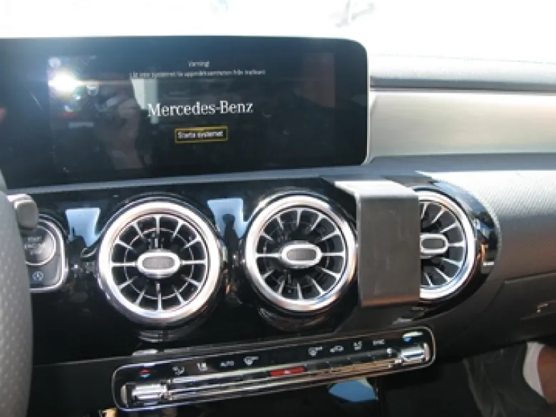 Brodit ProClip, Mercedes Benz CLA-Class 18-25