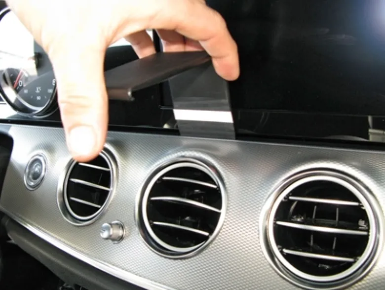 Brodit ProClip, Mercedes Benz E-Class, Sedan/Stationwagon 17