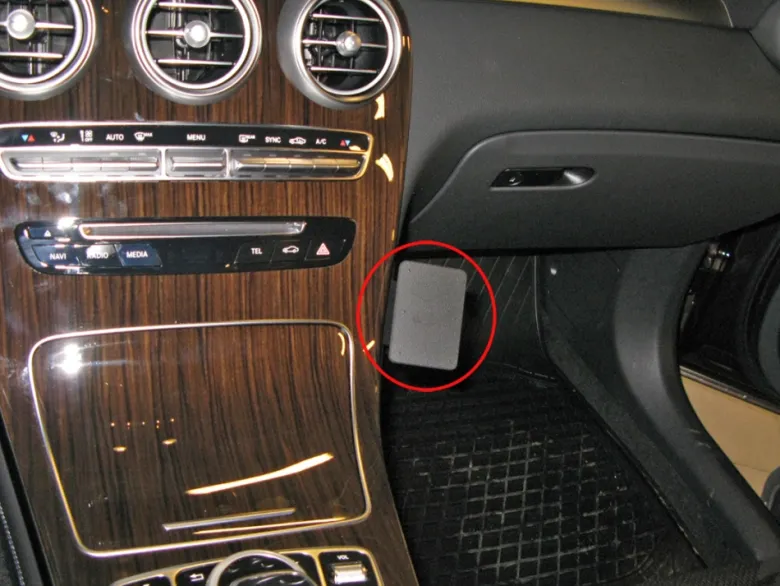 Brodit ProClip, Mercedes Benz GLC-Class 16-22