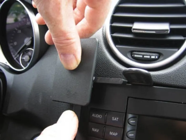 Brodit ProClip, Mercedes Benz M-Class/ML 05-11