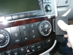 Brodit ProClip, Mercedes Benz R-Class 06-14