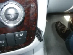 Brodit ProClip, Mercedes Benz R-Class 06-14