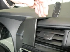 Brodit ProClip, Nissan Leaf 18-