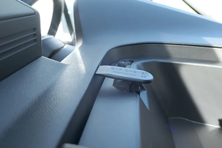 Brodit ProClip, Nissan/Renault