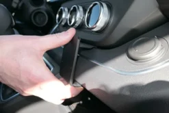 Brodit ProClip, Nissan/Renault