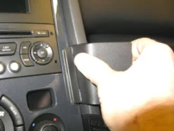 Brodit ProClip, Peugeot 5008 10-17