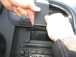 Brodit ProClip, Peugeot 5008 10-17